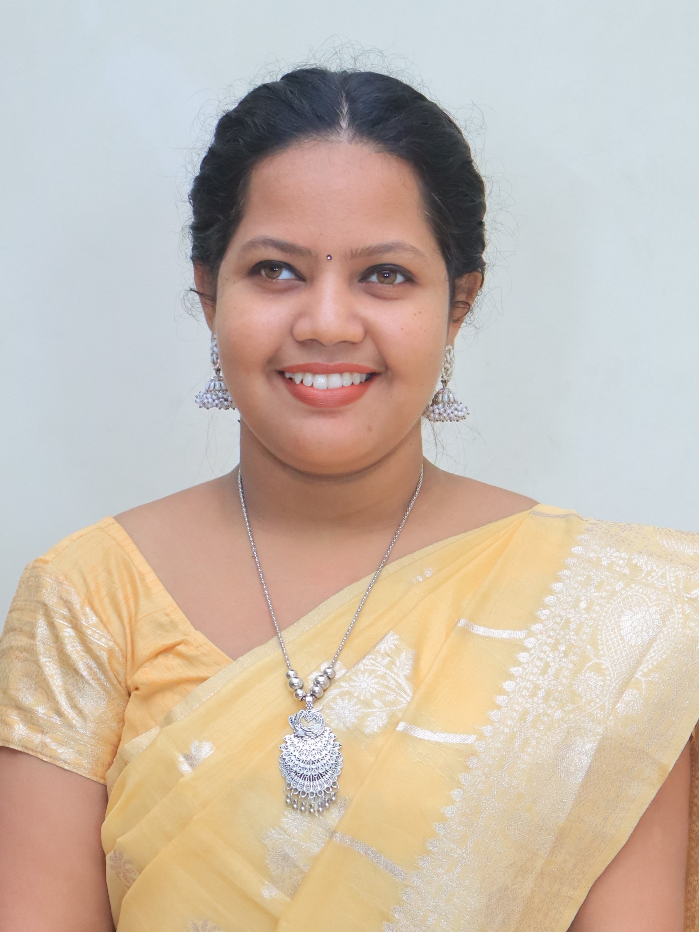 Ms. Nandini Shinde #Lecturer #Accountancy